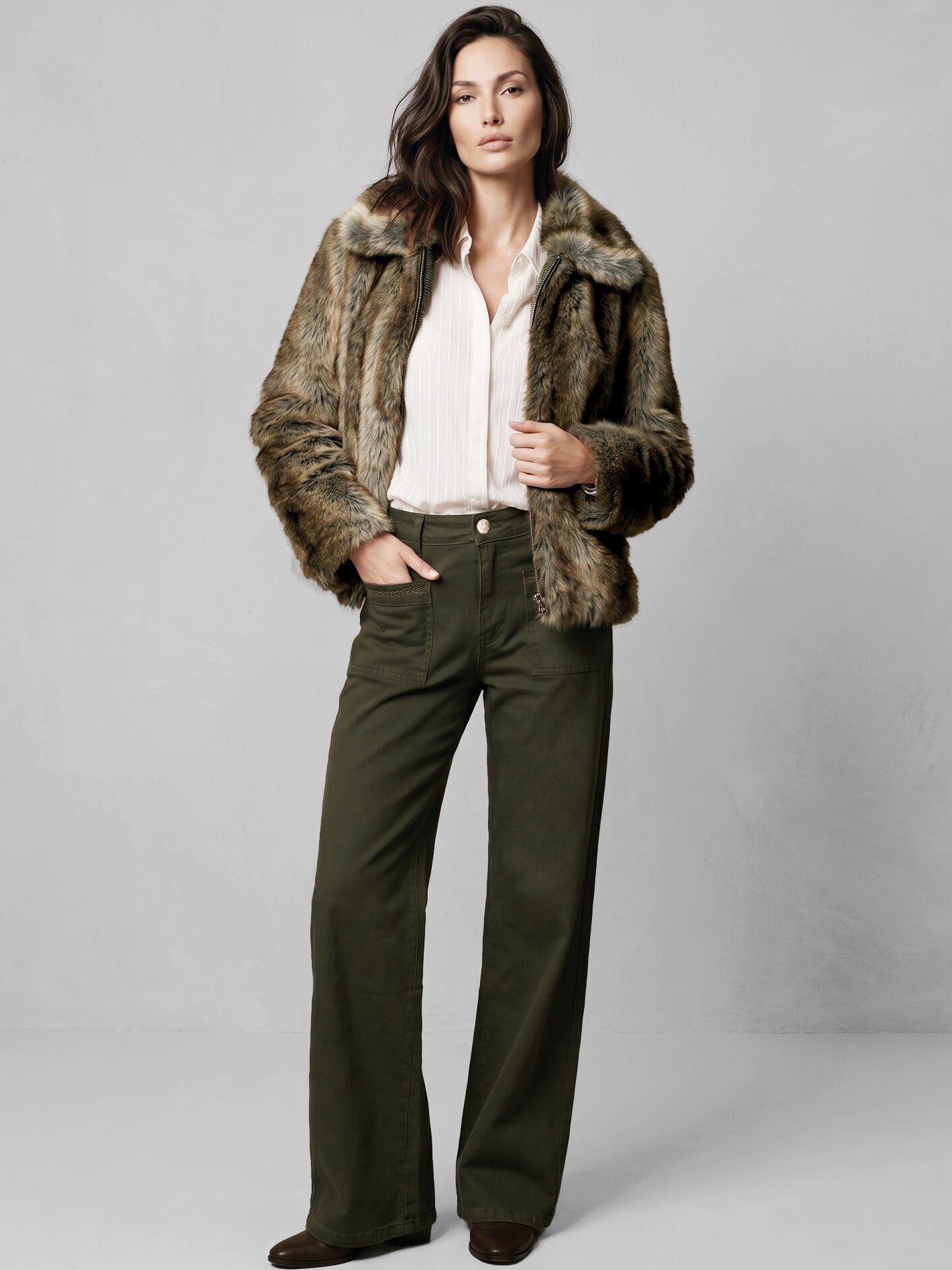 POEBE - Blouson en fausse fourrure