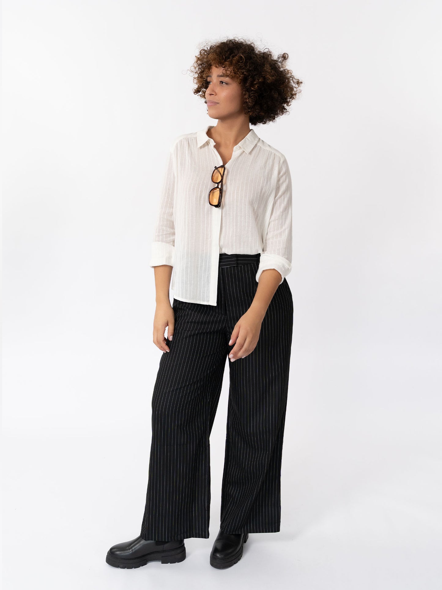 TOMMY - Pantalon large à rayure