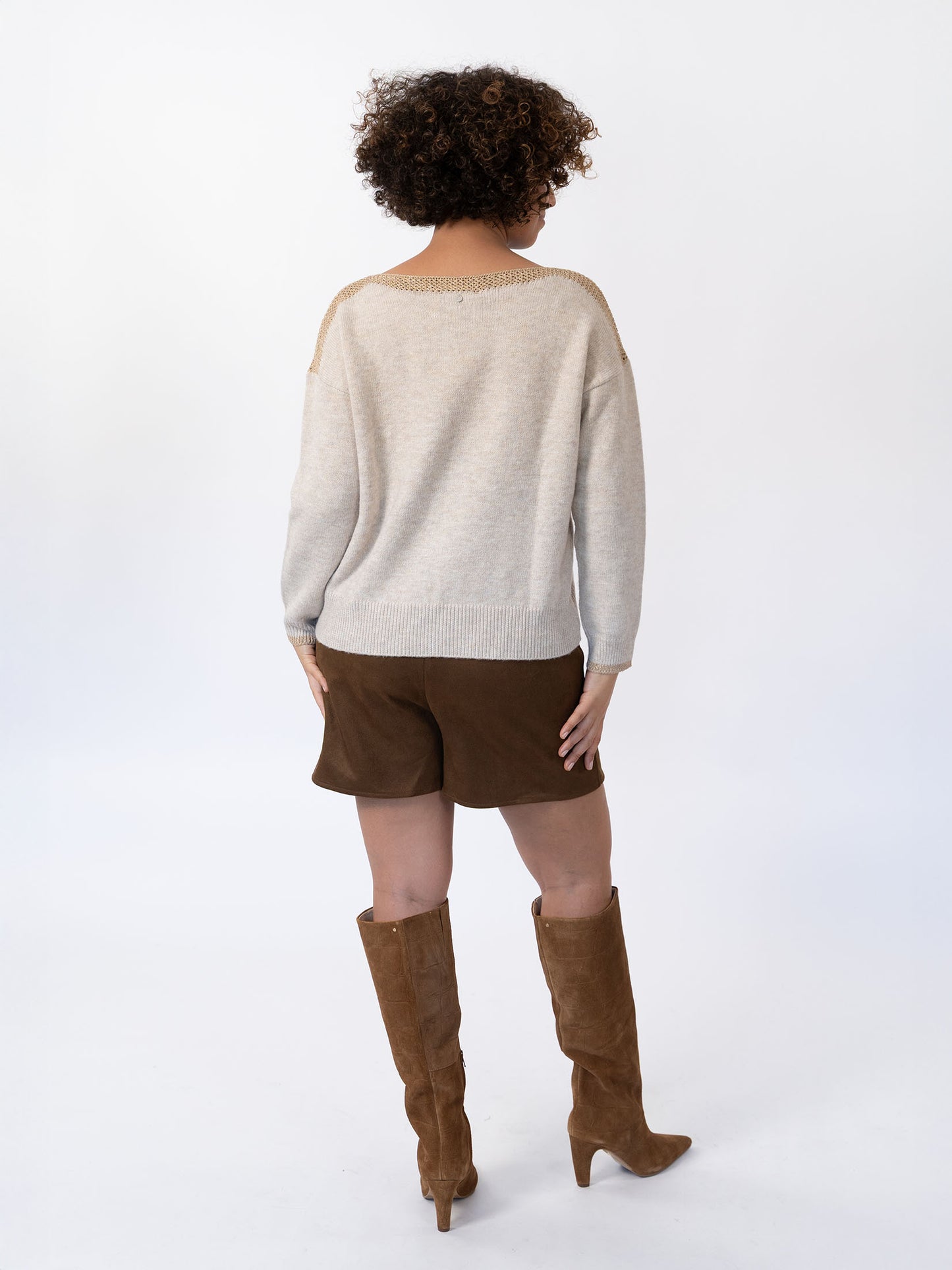 MADI - Pull avec détails irisés