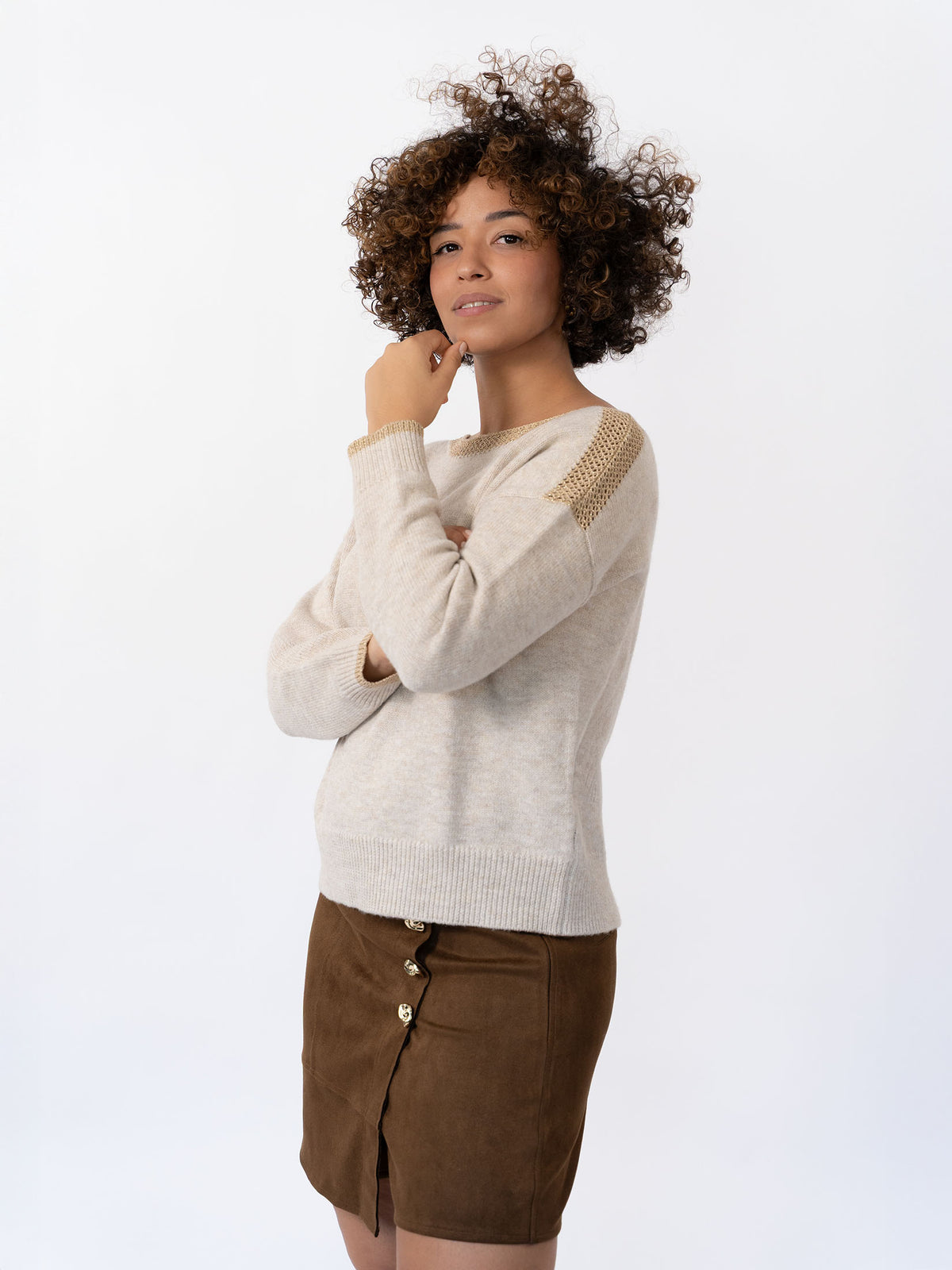 MADI - Pull beige avec détails irisés
